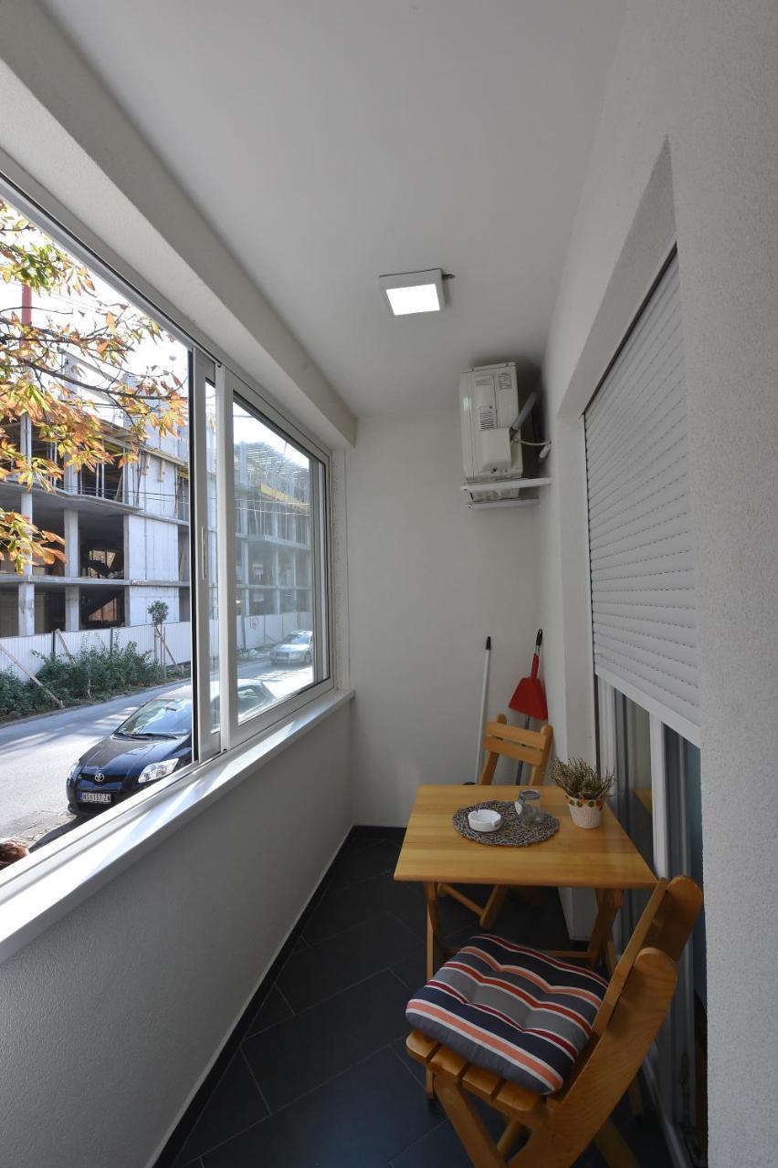 Apartment Sinisa With Garage Novi Sad Exteriör bild